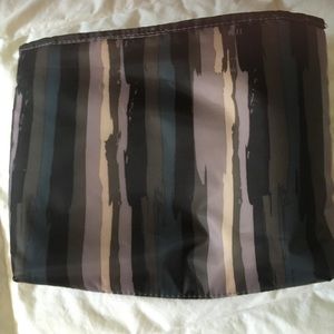 Lug Painted Pearl Insulated Pouch